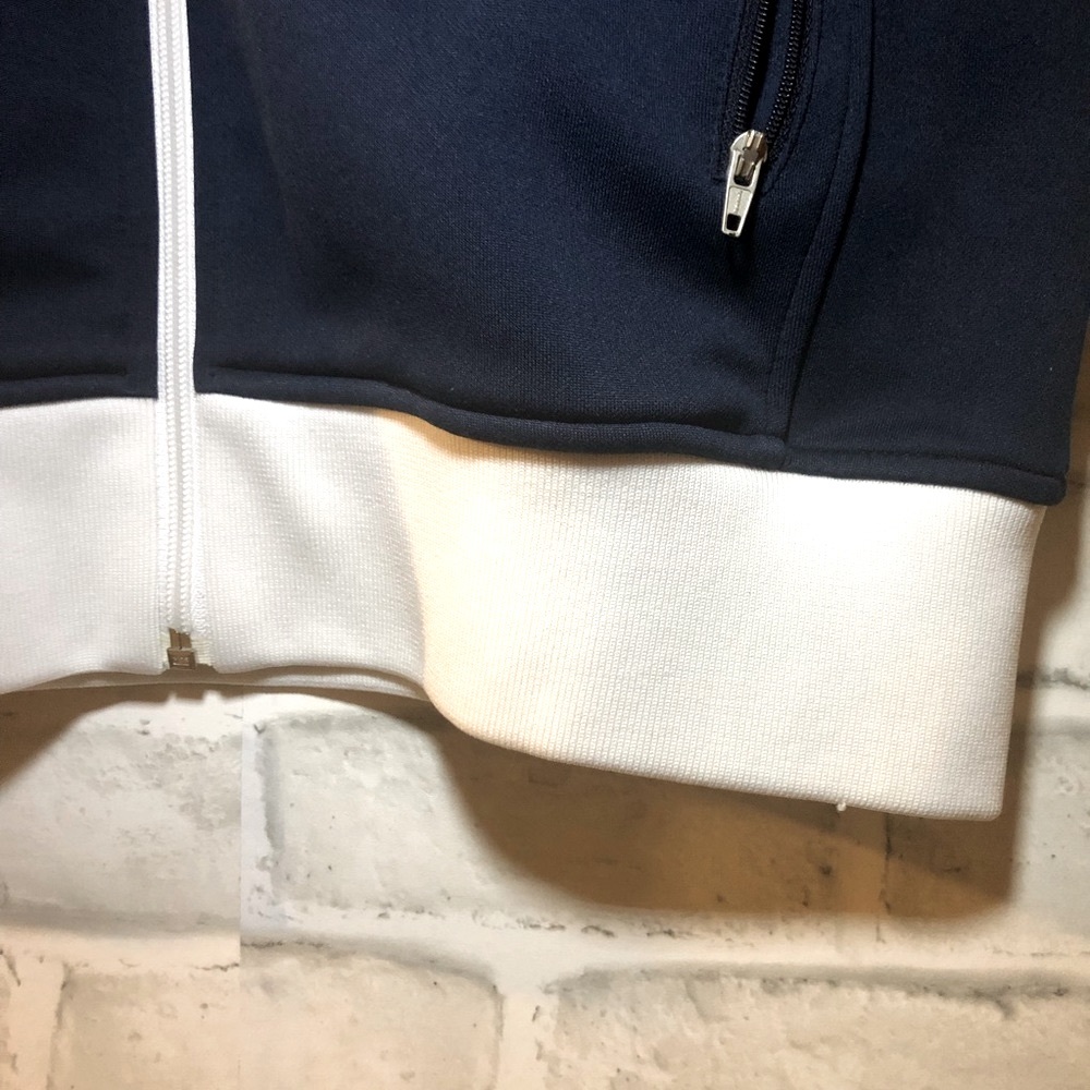 Retro Reebok Short Sleeve Sweatshirt - Picture 9 of 9